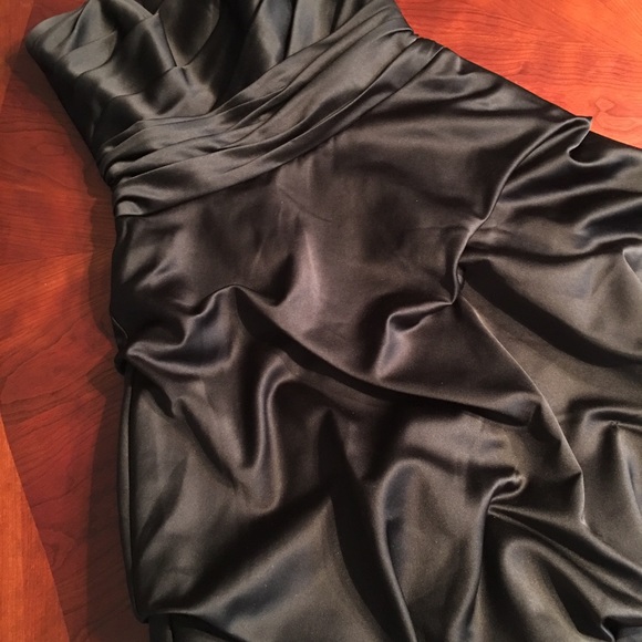 Purchase the entire outfit at a great price! - Picture 4 of 4