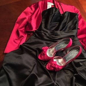 Purchase the entire outfit at a great price!