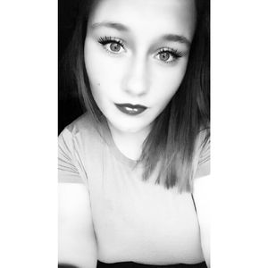 Meet your Posher, Gabrielle