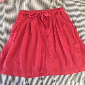 Gap skirt
