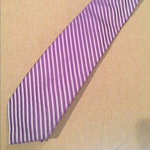 Silk Bruno Piattelli tie. Purple.