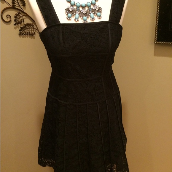 Gorgeous black lace Ann Taylor dress