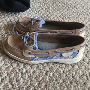 Sperry shoes size 7