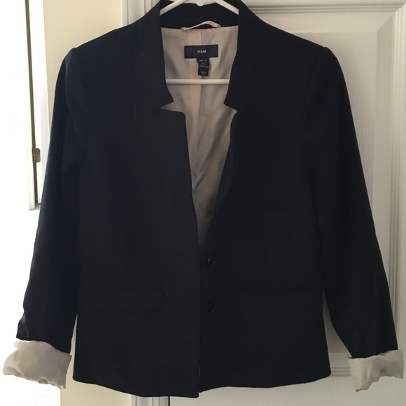 H &M black blazer US size 6