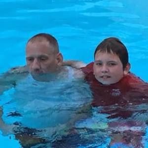 Meet your Posher, Christopher