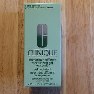 Clinique dramatically different moisturizing gel