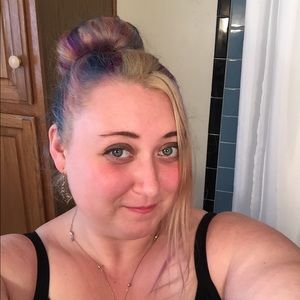 Meet your Posher, Kat