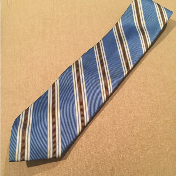 Brooks Brothers silk stain resistant tie