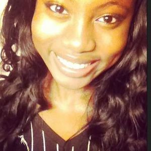 Meet your Posher, Isha-evelyn