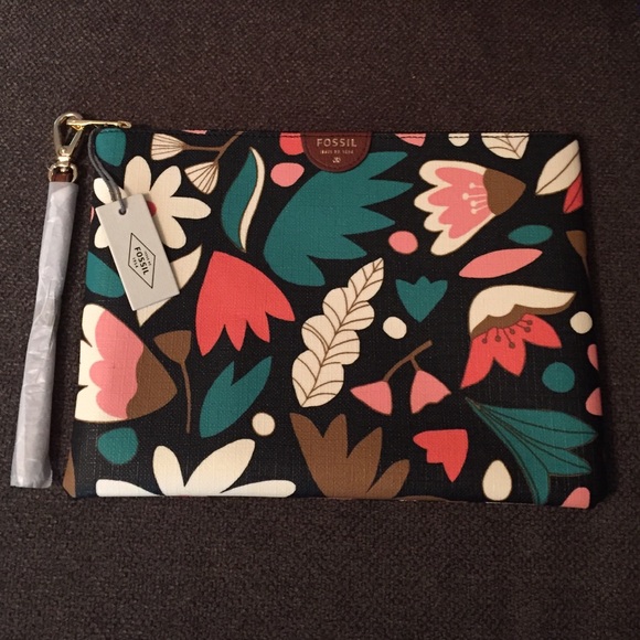 Fossil Handbags - NWT! Fossil Floral Large Wristlet