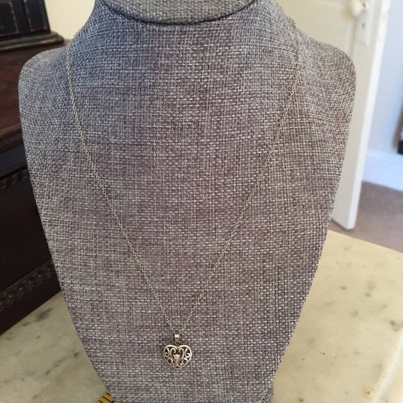 925 Stamped Heart Necklace - Picture 2 of 4