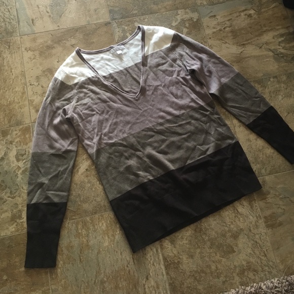 Comfortable sweater, perfect for fall.