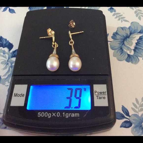 14KT YELLOW GOLD DROP CULTURED PEARL EARRINGS 1.5" - Picture 4 of 4