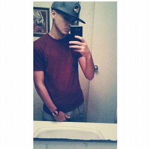 Meet your Posher, Cesar