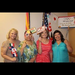 Meet your Posher, Donna