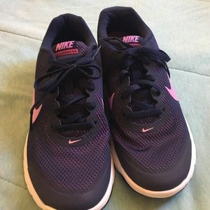 Purple Nike Flex Experience RN 4
