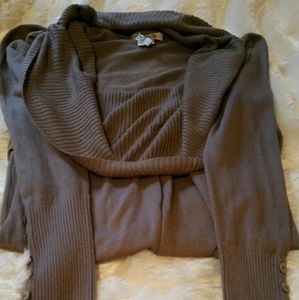 Arden B Gray cowl neck sweater. Size small.