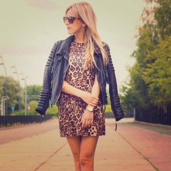 Zara sexy leopard print scuba stretch dress