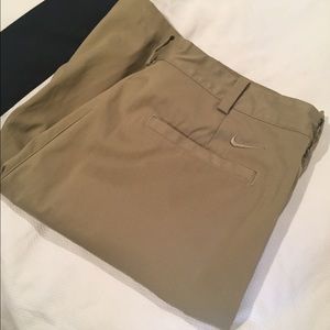 Nike dri fit golf shorts. 32W