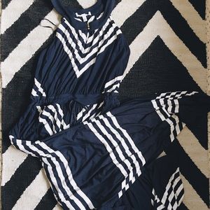 Ross » navy & white handkerchief bottom maxi dress