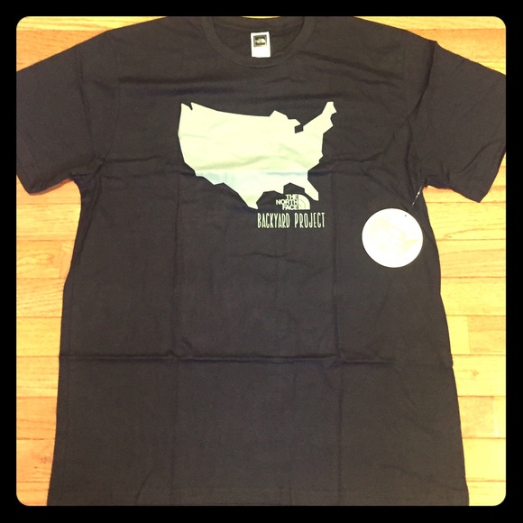 New-in-plastic Men's black North Face t-shirt