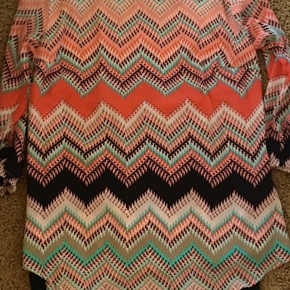 Maurices shirt