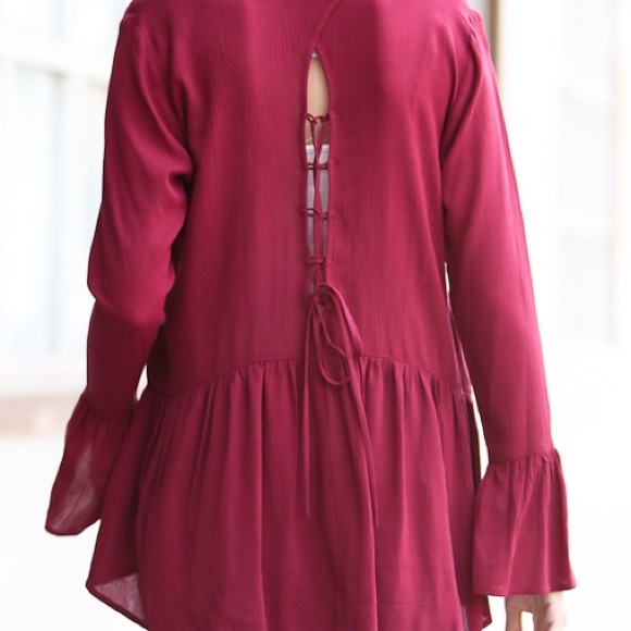 🍀 Isabella Shirt with bell cuff and peplum detail - Picture 4 of 4