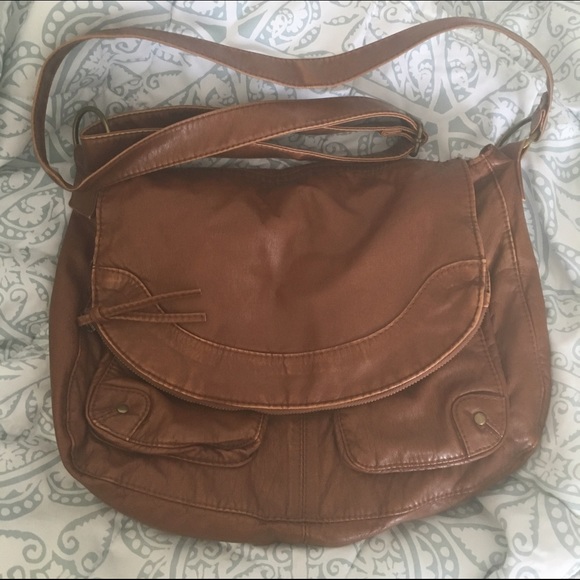 SOLD!!!!! Faux Leather Crossbody Bag