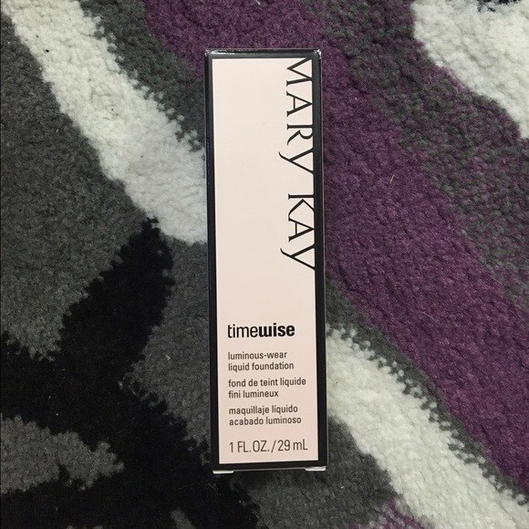 Mary Kay timewise luminous-wear liquid foundation - Picture 2 of 4