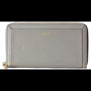 Brand new Vince Camuto wallet