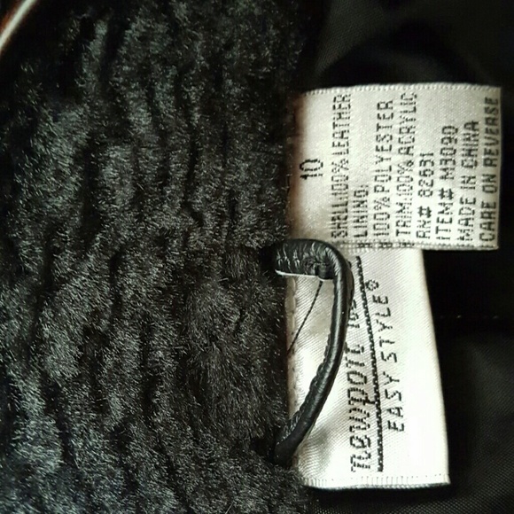 Leather coat - Picture 2 of 4