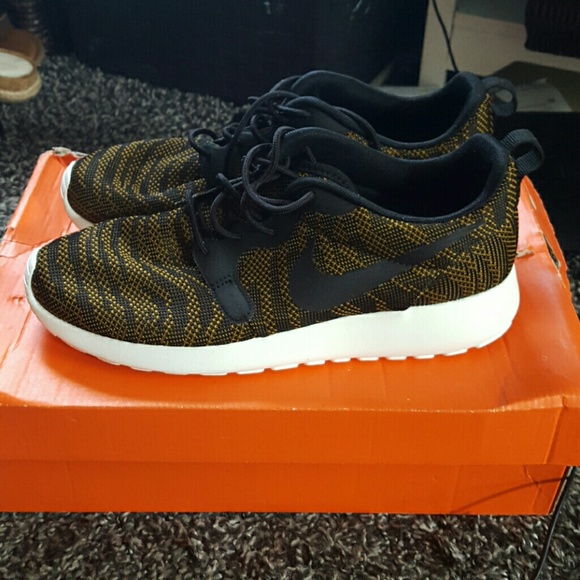 Limited edition Jacquerd Nike's like new