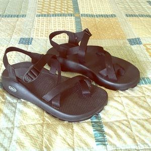Men's size 10 black Chaco sandals