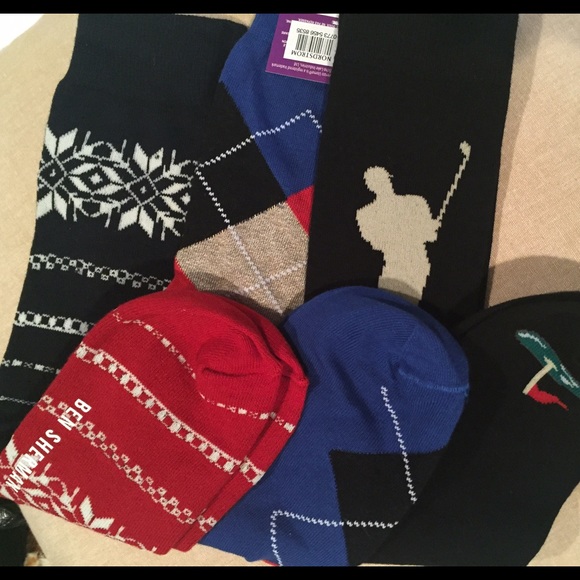 Men's sock bundle. Three pairs of brand new socks - Picture 3 of 3