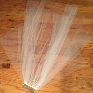 Elegant 2 tier ivory veil