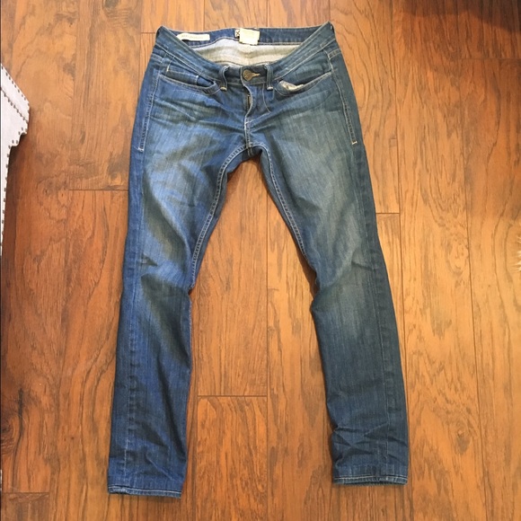 William rast ultra skinny---medium wash 26!