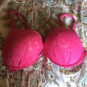 Victoria's Secret SUPER push up bra