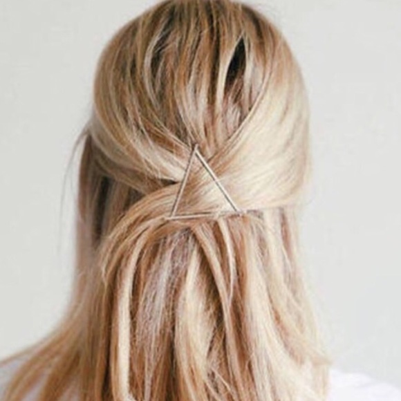 Free People Accessories - Back in Stock Silver Hipster Triangle Hair Clip