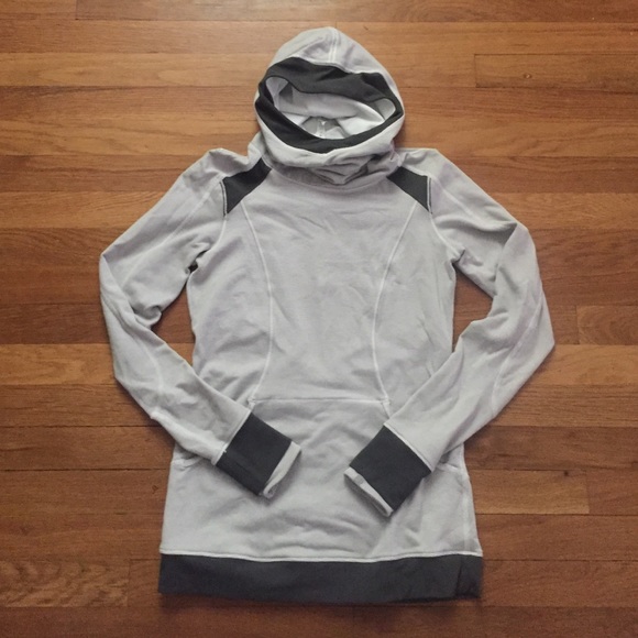 Lululemon Base Runner Hoodie, size 6
