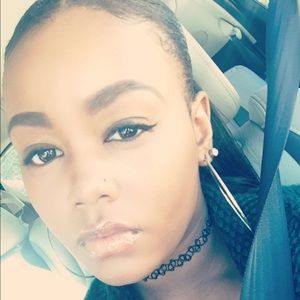 Meet your Posher, Naja