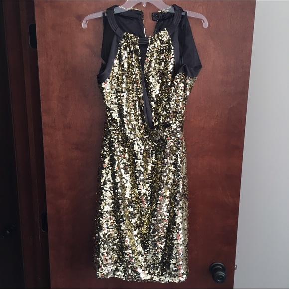 Cocktail dress with gold sequence