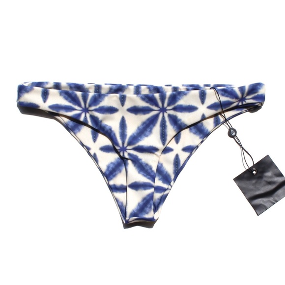 Stone fox swim Malibu bottom batik