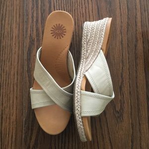 Ugg Gwyn Sandal