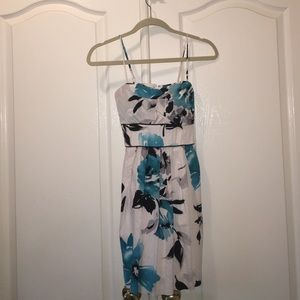 Cute white/black/blue dress