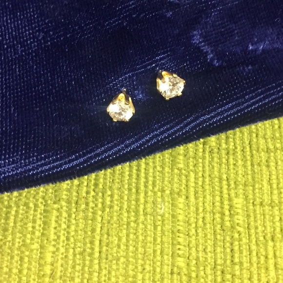 14k zirconia earrings - Picture 3 of 3