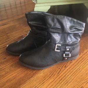 NWOT booties