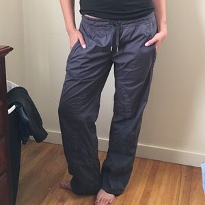 Lululemon studio pants. Perfect condition!