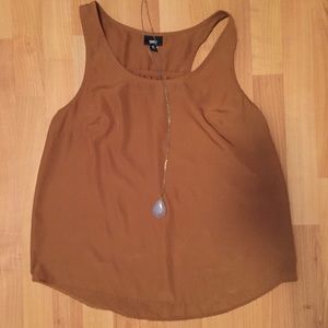 Boutique Gold Flowy Tank