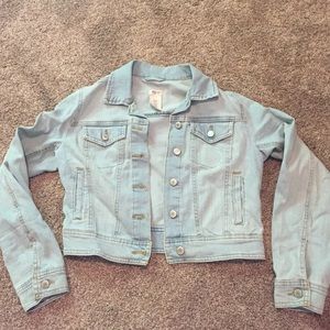 Jean Jacket (Light Color)