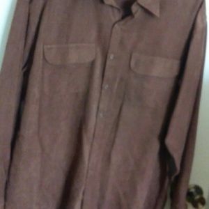 Van Heusen Soft Suede Size 17-17.5 Shirt